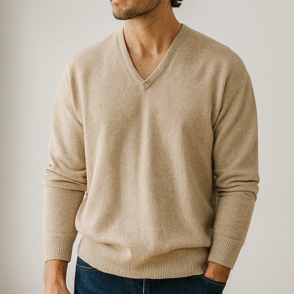 Vtg 70s Catalina Los Angeles Men's V-Neck Cream Australian Lambs Wool Sweater 42